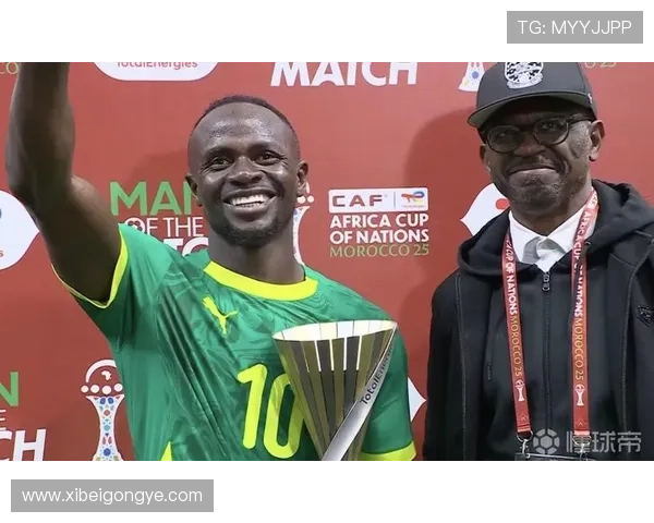 队报曝塞内加尔球员获欧元加土地 队报曝塞内加尔球员获欧元加土地